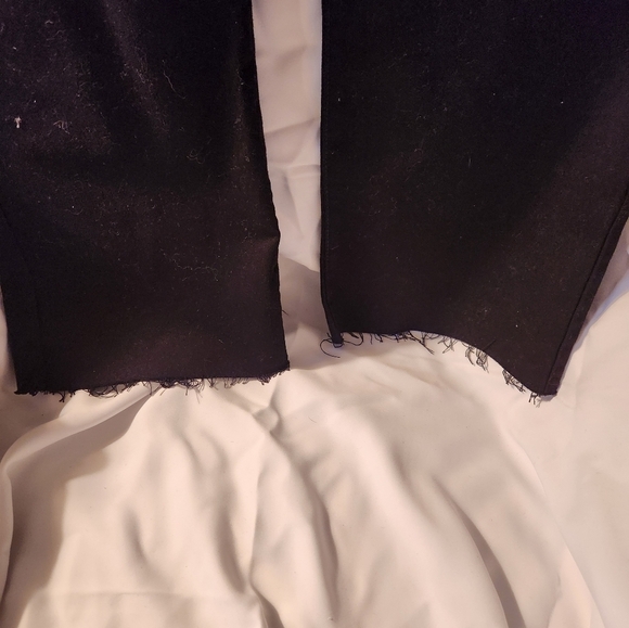 Universal Thread Ankle Bootcut Black pants - Size 17 - Picture 8 of 8